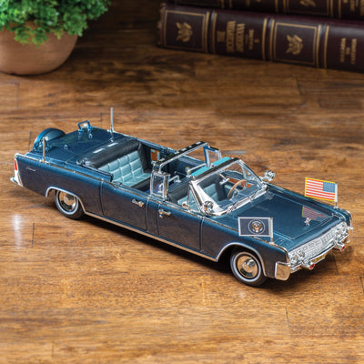 1961 JFK Presidential Limo 1:24 Scale Diecast Replica Model - Creations and Collections